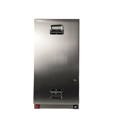 Nhà lưu trữ ắc quy lithium bốn bánh xe điện công suất lớn với chức năng bảo vệ quá tải BMS